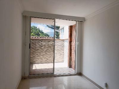 Casa de 4 alcobas en venta en Belen, Medellín, 110 m² · foto 8 de 19