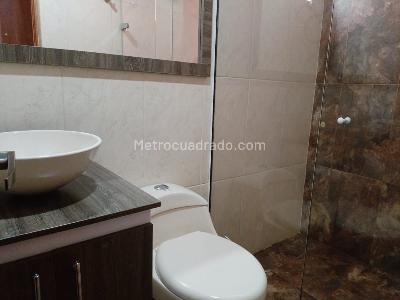Apartamento de 2 alcobas en arriendo en Belen, Medellín, 80 m² · foto 15 de 17