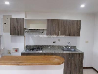 Apartamento de 2 alcobas en arriendo en Belen, Medellín, 80 m² · foto 6 de 17