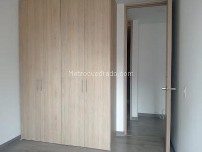 Apartamento en arriendo en Laureles, Medellín · foto 12 de 19