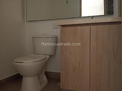 Apartamento en arriendo en Laureles, Medellín · foto 18 de 19