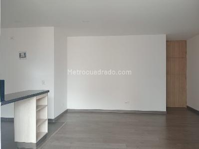 Apartamento en arriendo en Laureles, Medellín · foto 4 de 19