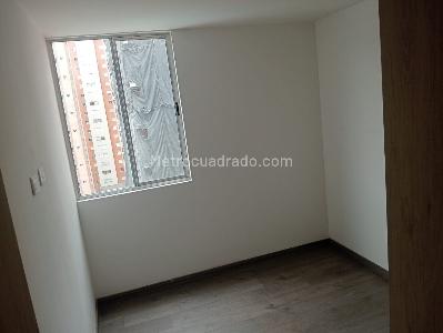 Apartamento en arriendo en Laureles, Medellín · foto 8 de 19
