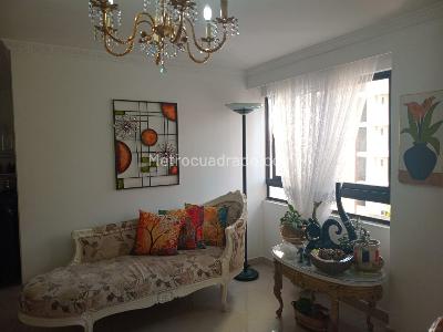 Apartamento de 4 alcobas en venta en Laureles, Medellín, 205 m² · foto 11 de 20