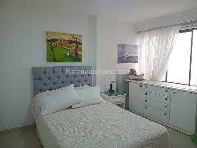 Apartamento de 4 alcobas en venta en Laureles, Medellín, 205 m² · foto 16 de 20