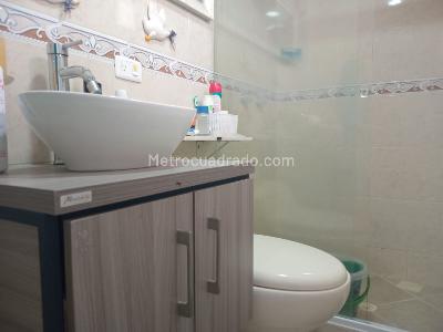 Apartamento de 4 alcobas en venta en Laureles, Medellín, 205 m² · foto 18 de 20