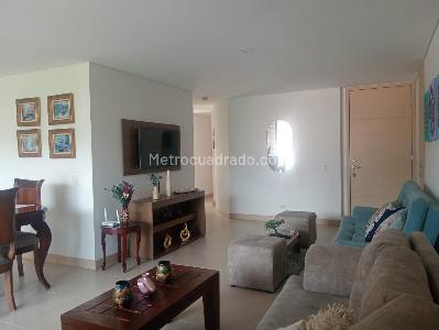 Apartamento de 3 alcobas en venta en Las Acacias, Medellín, 112 m² · foto 2 de 20