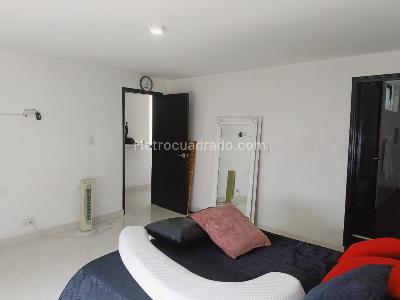 Apartamento de 2 alcobas en venta en Belen, Medellín, 122 m² · foto 12 de 18