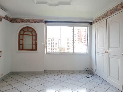 Apartamento en venta en Laureles, Medellín · foto 10 de 19