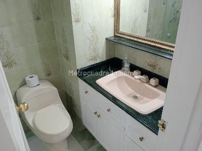 Apartamento en venta en Laureles, Medellín · foto 17 de 19