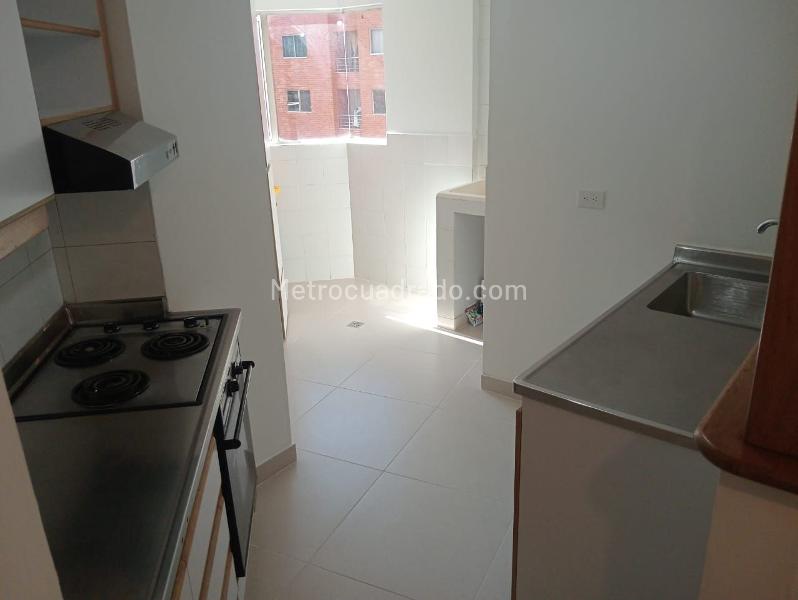 Apartamento Exterior de 2 Alcobas en Laureles Cerca a Servicios - 7