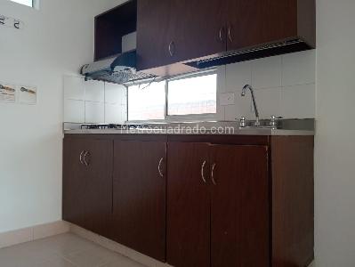 Apartamento en arriendo en Laureles, Medellín · foto 4 de 14