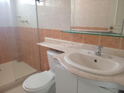 Apartamento en arriendo en Laureles, Medellín · foto 12 de 13
