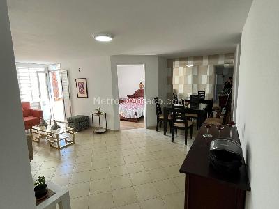 Apartamento en venta en La America, Medellín · foto 2 de 20