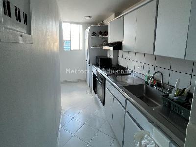 Apartamento en venta en La America, Medellín · foto 8 de 20