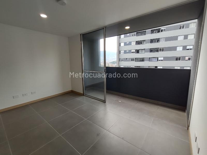 Modern 2BR Apartment in Guayabal