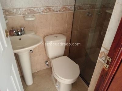 Apartamento de 2 alcobas en arriendo en Laureles, Medellín, 56 m² · foto 14 de 16