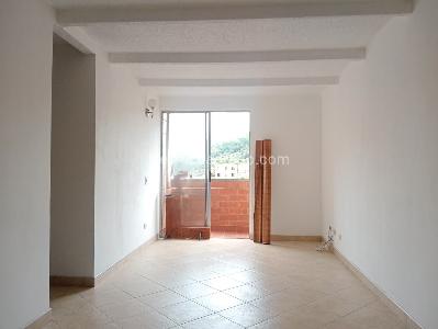 Apartamento de 2 alcobas en arriendo en Laureles, Medellín, 56 m² · foto 3 de 16