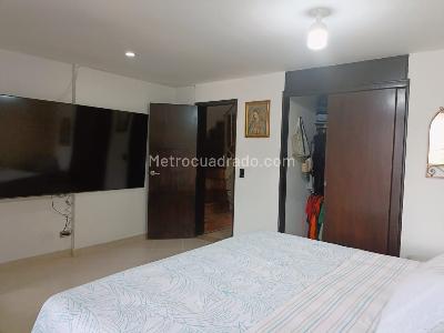 Apartamento de 4 alcobas en venta en Belen, Medellín, 245 m² · foto 7 de 16