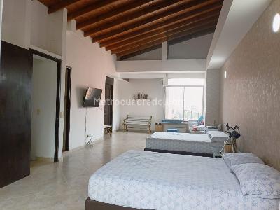 Apartamento de 4 alcobas en venta en Belen, Medellín, 245 m² · foto 8 de 16