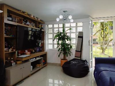 Casa de 4 alcobas en venta en Belen, Medellín, 189 m² · foto 3 de 13