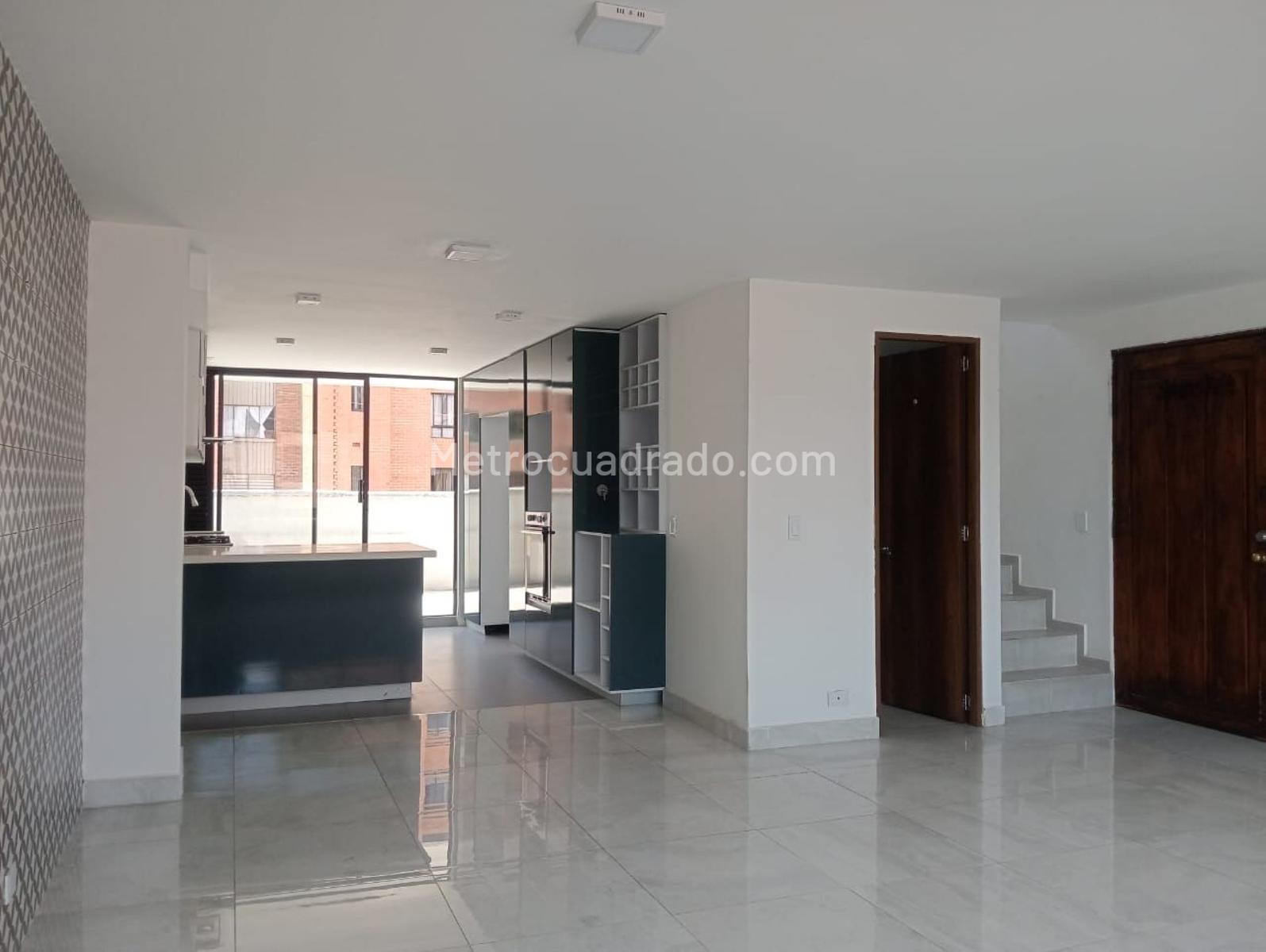 Apartamento de 3 habitaciones en arriendo en Laureles, Medellín — imagen 1 de 20
