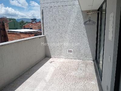 Apartamento de 3 alcobas en arriendo en Laureles, Medellín, 250 m² · foto 20 de 20