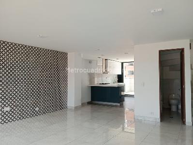Apartamento de 3 alcobas en arriendo en Laureles, Medellín, 250 m² · foto 2 de 20