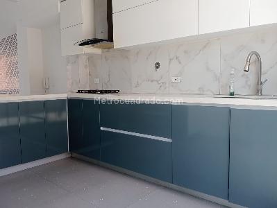 Apartamento de 3 alcobas en arriendo en Laureles, Medellín, 250 m² · foto 6 de 20