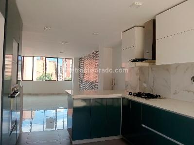 Apartamento de 3 alcobas en arriendo en Laureles, Medellín, 250 m² · foto 8 de 20
