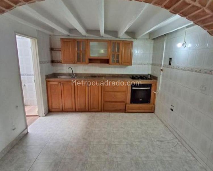 Casa Amplia de 3 Alcobas en Belén - 2