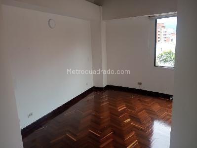 Apartamento de 3 alcobas en venta en Laureles, Medellín, 125 m² · foto 12 de 20