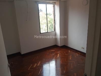 Apartamento de 3 alcobas en venta en Laureles, Medellín, 125 m² · foto 15 de 20