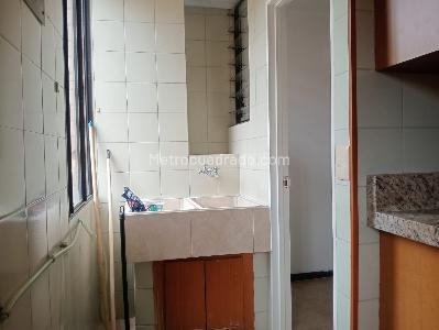 Apartamento de 3 alcobas en venta en Laureles, Medellín, 125 m² · foto 19 de 20