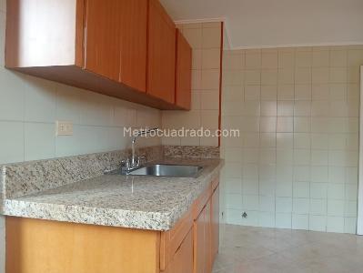Apartamento de 3 alcobas en venta en Laureles, Medellín, 125 m² · foto 7 de 20