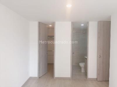 Apartamento en venta en Itagui, Itagüí · foto 10 de 15