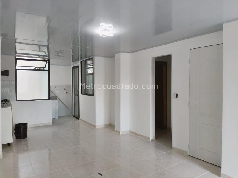 Modern 3BR Apartment in Belen - 4