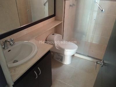 Apartamento de 3 alcobas en venta en Laureles, Medellín, 112 m² · foto 17 de 18