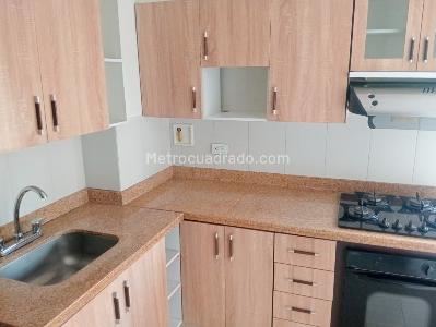 Apartamento de 3 alcobas en venta en Laureles, Medellín, 112 m² · foto 8 de 18