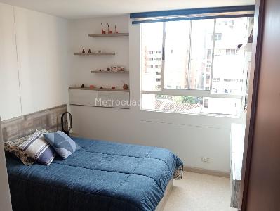 Apartamento de 3 alcobas en venta en Laureles, Medellín, 111 m² · foto 13 de 19