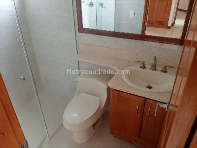 Apartamento de 3 alcobas en venta en Laureles, Medellín, 160 m² · foto 17 de 19