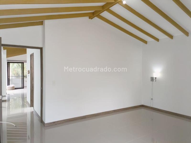 2BR Exterior Apartment for Rent in Belún on Main Road - 8