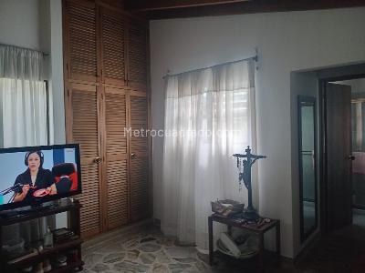 Apartamento de 4 alcobas en venta en Belen, Medellín, 168 m² · foto 6 de 10