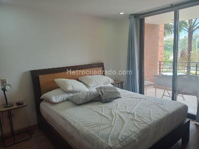 Apartamento de 1 alcoba en arriendo en Laureles, Medellín, 51 m² · foto 10 de 16