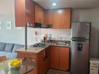 Apartamento de 1 alcoba en arriendo en Laureles, Medellín, 51 m² · foto 5 de 16