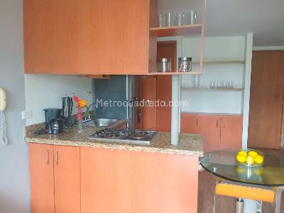 Apartamento de 1 alcoba en arriendo en Laureles, Medellín, 51 m² · foto 6 de 16