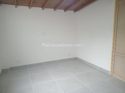 Apartamento de 4 alcobas en venta en Laureles, Medellín, 212 m² · foto 14 de 18