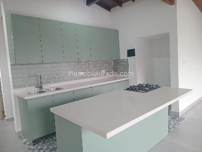 Apartamento de 4 alcobas en venta en Laureles, Medellín, 212 m² · foto 9 de 18