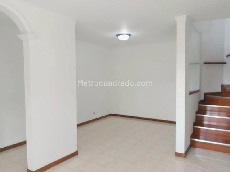 Casa Moderna de 3 Alcobas en La Mota (Belen) - 2