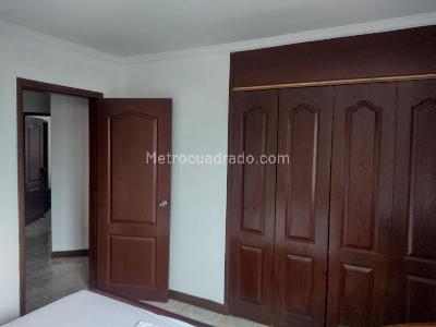 Apartamento en venta en Belen, Medellín · foto 8 de 13